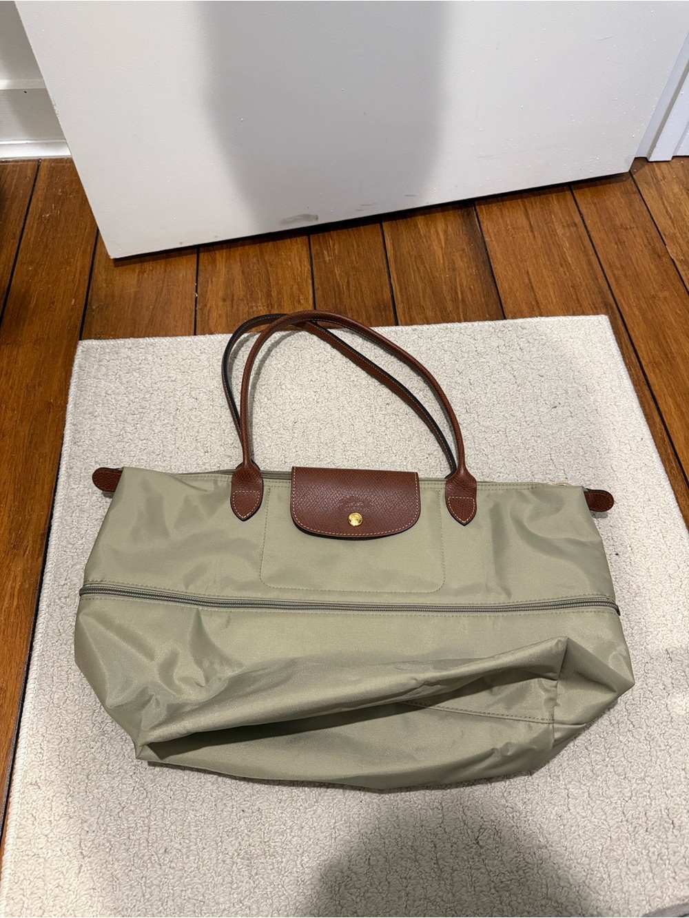 Longchamp Le Pilage Expandable Tote in Green